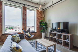 Magnificent Downtown Smart Loft