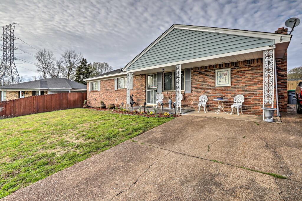 Memphis Getaway Just 4 Miles From Graceland! - thumb 2