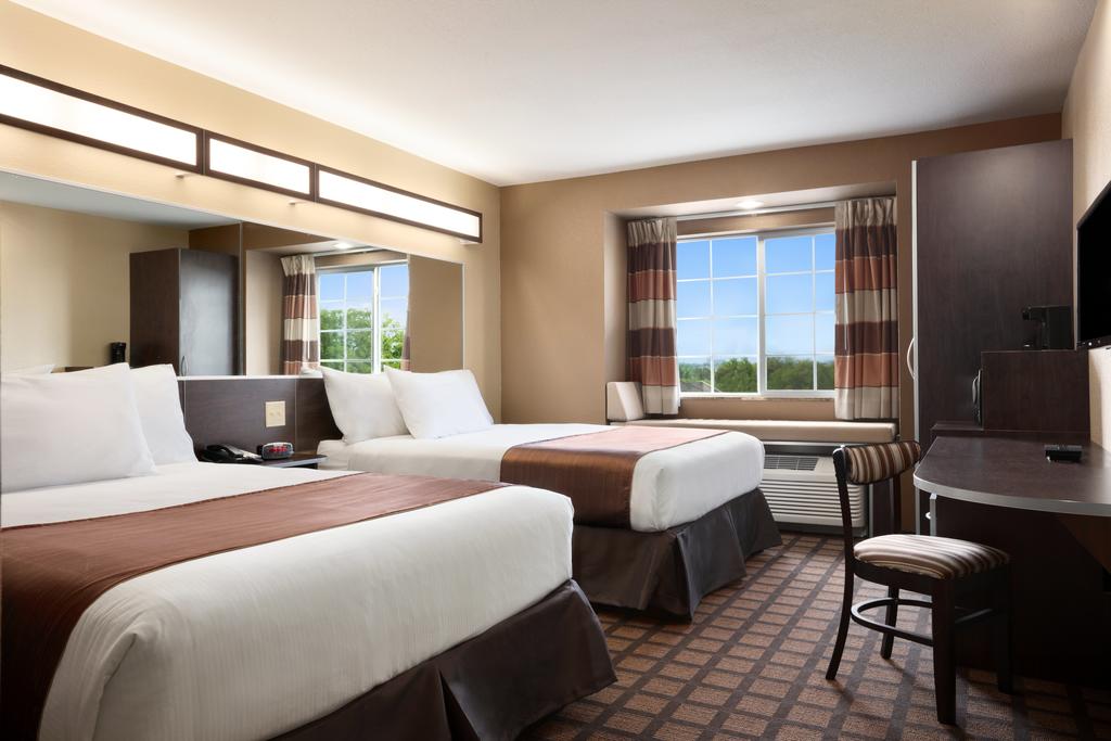 Microtel Inn & Suites Kenedy - thumb 3