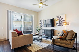 Miro Uptown Apartments