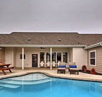 Modern Home by Granbury Country Club  Beach - Accommodation Dallas