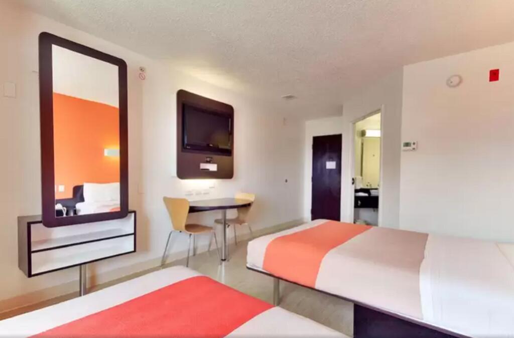 Motel 6 Dallas - Fair Park - thumb 1