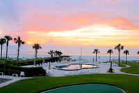 New Smyrna Beach Condo with Ocean View By Flagler Ave Accommodation Dallas