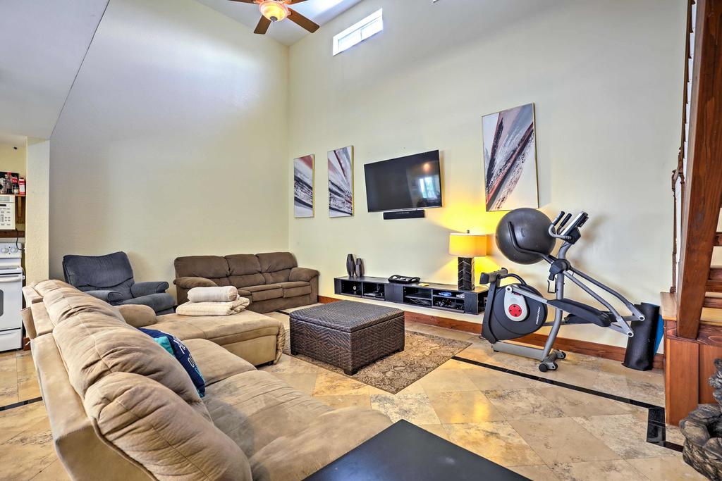 New Smyrna Studio With Rooftop Deck - Walk To Beach! - thumb 3