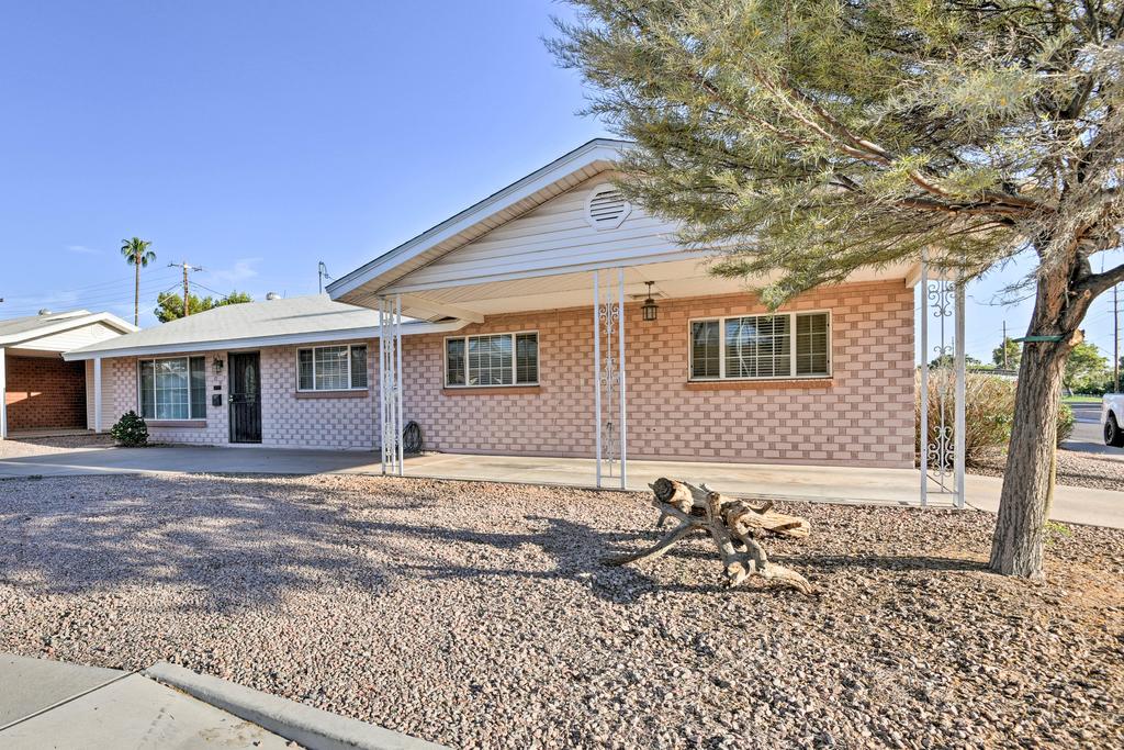 NEW! Modern, Updated Scottsdale Home W/Back Patio! - thumb 3