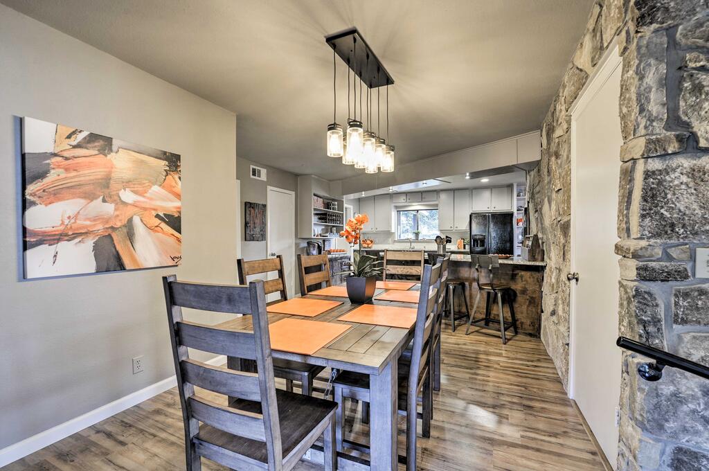 NEW! Spacious Lakefront Retreat On Lake Granbury! - thumb 1