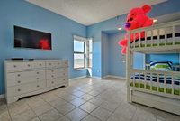 Oceanfront Condo with Pool - Walk to Flagler Ave Accommodation Dallas