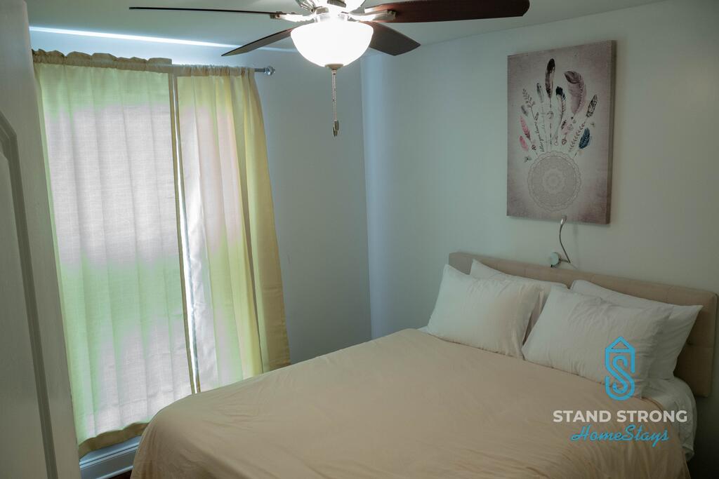 Ozoned Treated King&QueenBed Near Deep Ellum - thumb 3