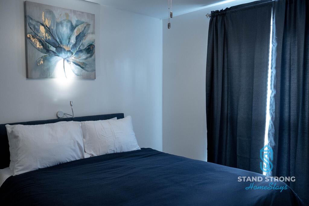 Ozoned Treated King&QueenBed Near Deep Ellum - thumb 2