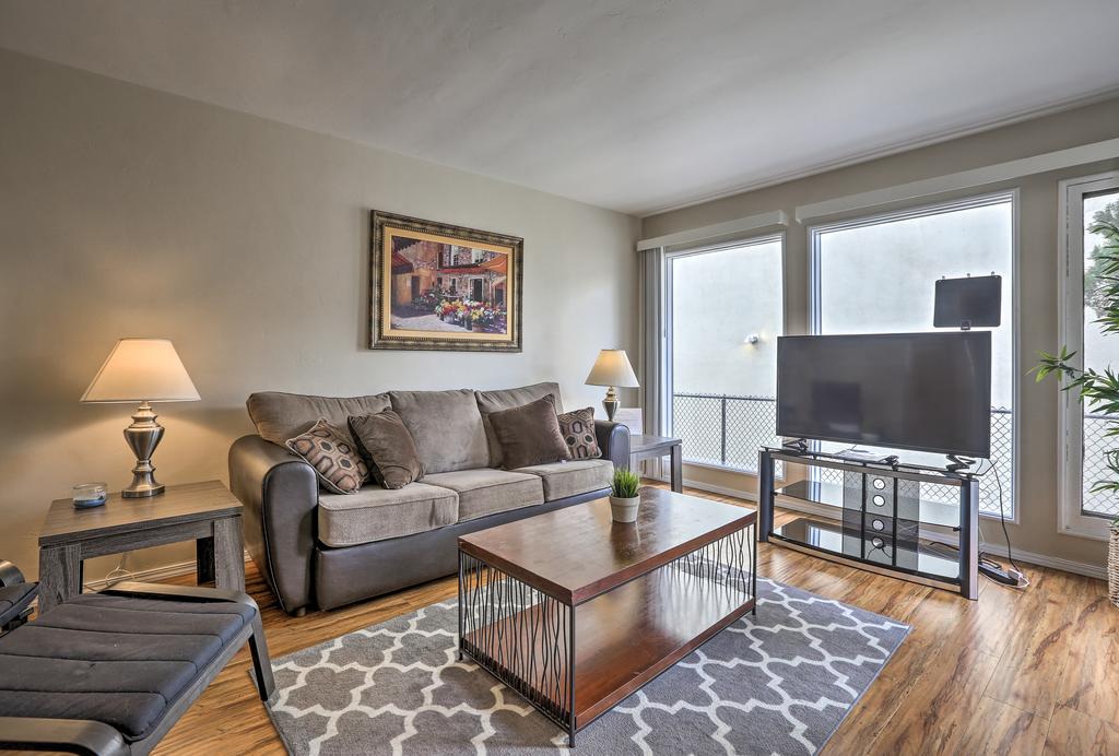 PB Apartment - Walk To Shops, Cafes, Beach, & Pier - thumb 0