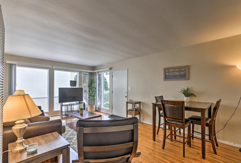PB Apartment - Walk To Shops, Cafes, Beach, & Pier - thumb 3