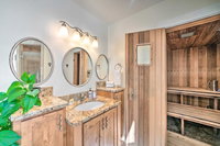 Peaceful Cabin with Fitness Room Mountain Views Accommodation Dallas