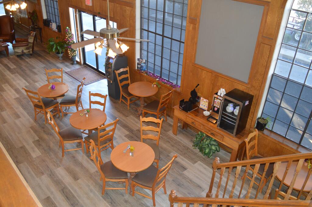 Plantation Inn Granbury - thumb 3