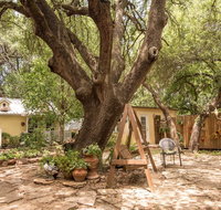 Pomegranate House  Cottages BB - Accommodation Dallas