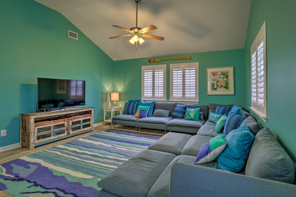 Port Aransas Home - Walk To Beach, Shops & More! - thumb 0