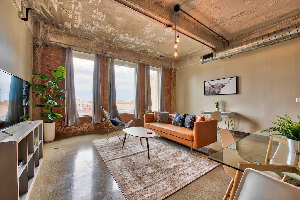 Radiant Downtown Luxury Loft - thumb 0