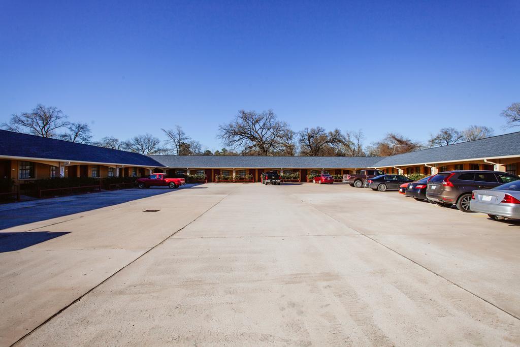 REGENCY INN - CHANNELVIEW - thumb 3