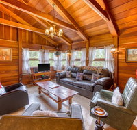 Retro Mountain Cabin - Accommodation Dallas