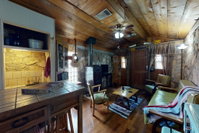 Retro Western Bunkhouse Accommodation Dallas