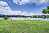Riverfront Decatur Home with Private Pool and Dock Accommodation Dallas
