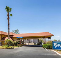 Rodeway Inn  Suites Canyon Lake I-15 - Accommodation Dallas