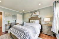Roman Holiday Accommodation Dallas