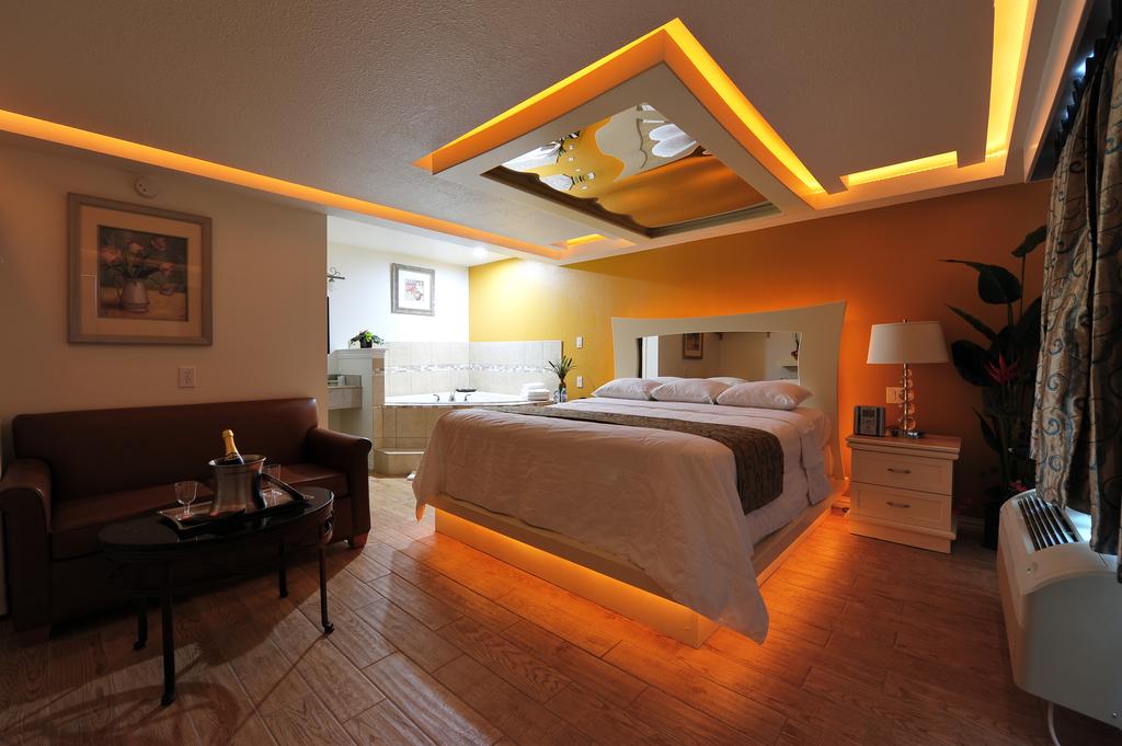 Romantic Inn & Suites - thumb 1