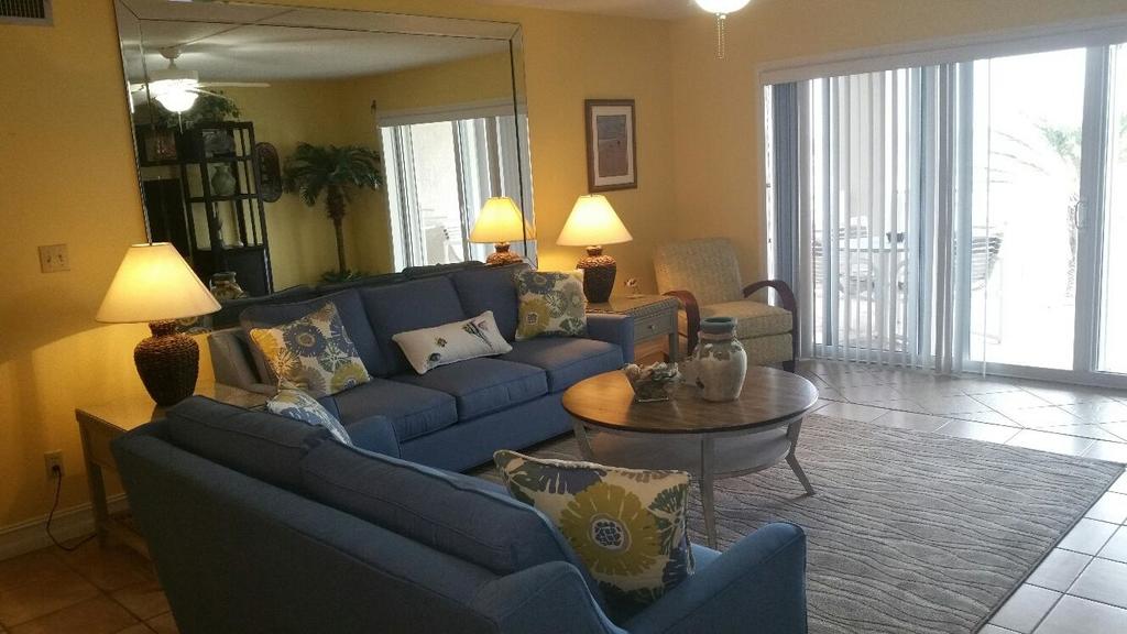 ROSS Two-bedroom Apartment - thumb 1