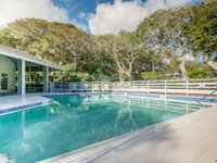 Sea Woods Villa by Ocean Properties Accommodation Dallas