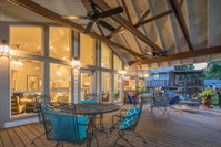 Serenity Shores House Accommodation Dallas