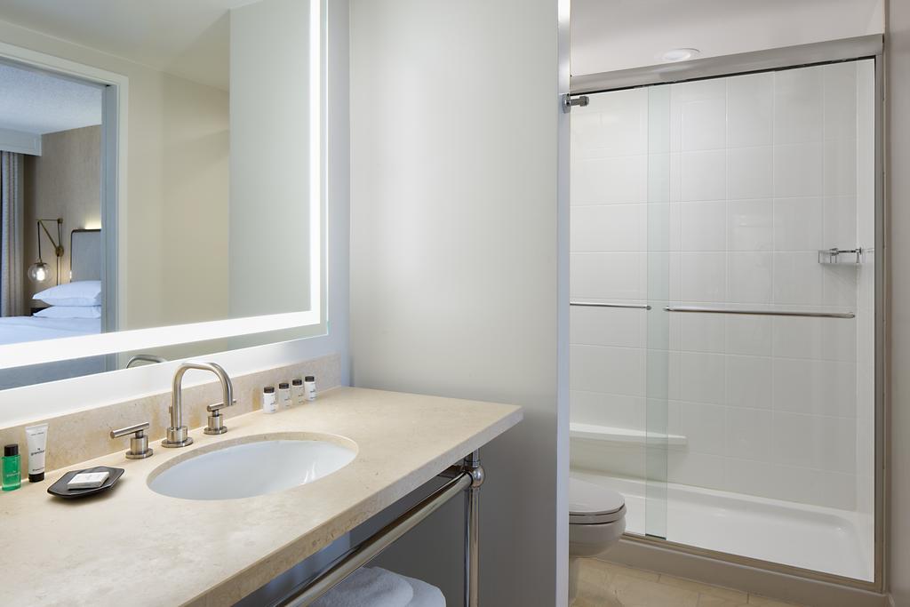 Sheraton Suites Market Center Dallas - thumb 1