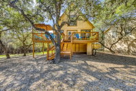 Singing Hills Retreat Accommodation Dallas