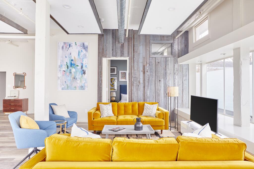 Sonder  Piety House - thumb 0