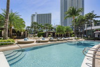 Studio at Sorrento Residences- FontaineBleau Miami Beach home Accommodation Dallas