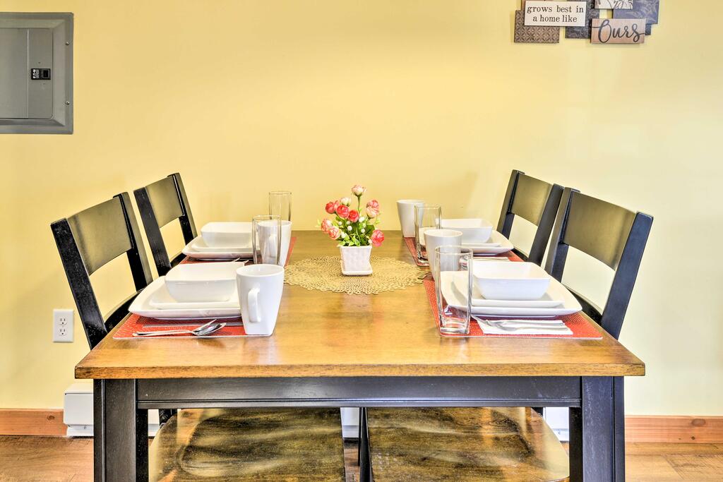 Studio With Pool Access By Summer Camp And Elk Mtn - thumb 0