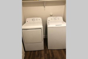 STYLISH MODERN APARTMENT IN DOWNTOWN Dallas