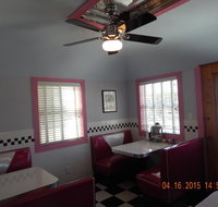 Summer Nites - Accommodation Dallas