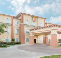 Super 8 by Wyndham Hidalgo/McAllen Area - Accommodation Dallas