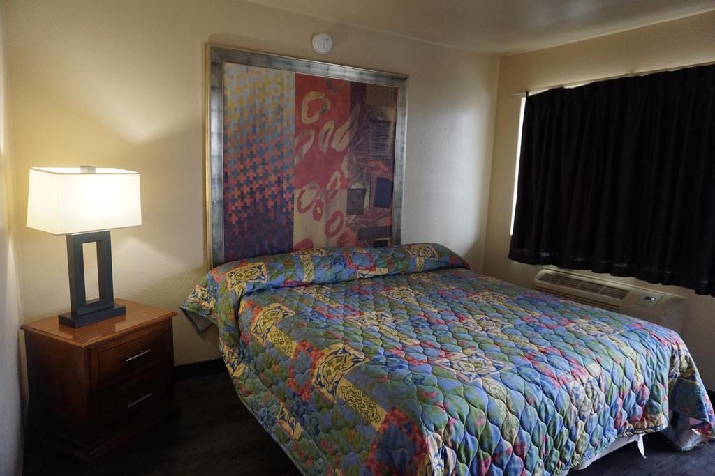 Super Suite Inn San Antonio North - thumb 0