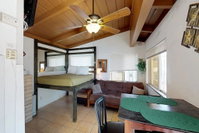 Sweet Sunset Studio Accommodation Dallas