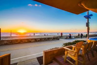 The Beach Break 3 Townhouse Accommodation Dallas