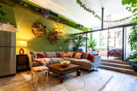 The Jungle Loft Accommodation Dallas