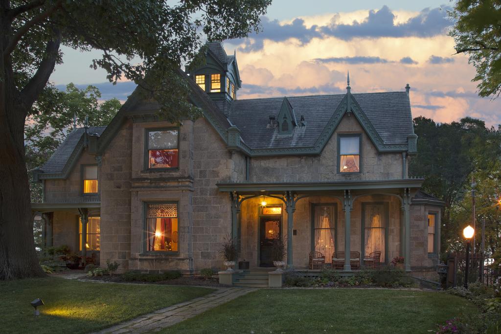 The Livingston Inn - thumb 1