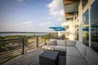 THE OASIS AT CANYON LAKE home Accommodation Dallas