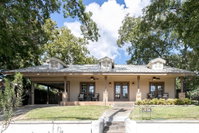 Book Fredericksburg Texas Hotels, Accommodation Dallas Accommodation Dallas