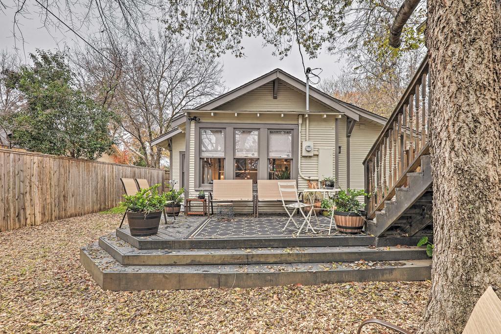 Updated Dallas Escape With Porch About 5 Mi To Downtown! - thumb 2
