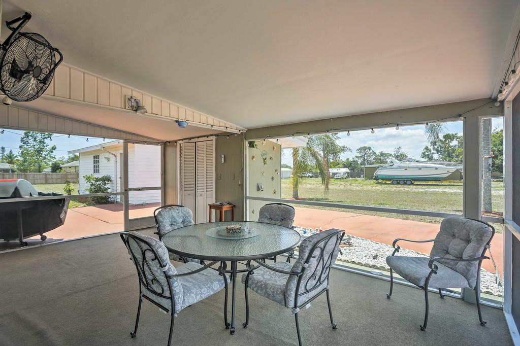Updated Lehigh Acres House With Screened Porch! - thumb 1