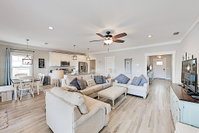 Upscale Home 1 Short Block to the Beach home Accommodation Dallas