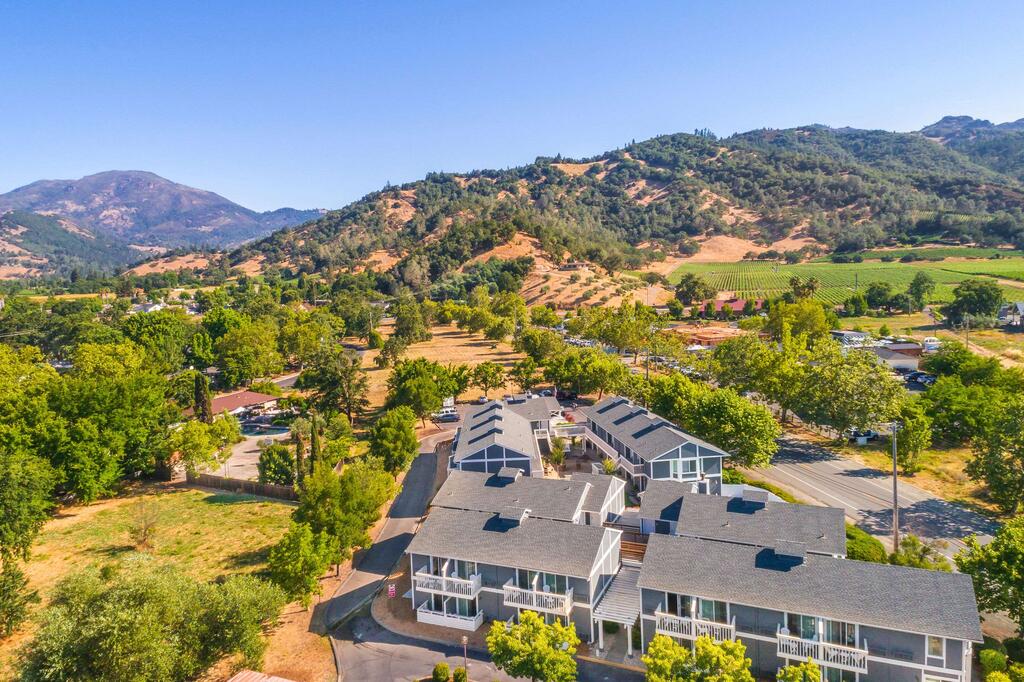 UpValley Inn & Hot Springs, Ascend Hotel Collection - thumb 0