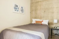 Urban Chic Loft - Walk to River B1 Accommodation Dallas